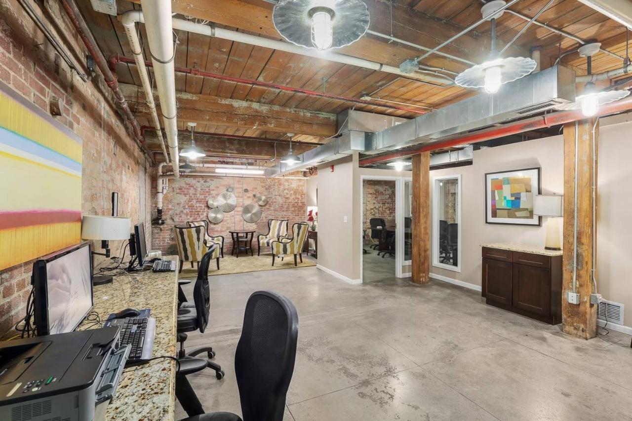 Apartamento Trifecta 2Br Free Parking Modern Superhost Durham Exterior foto