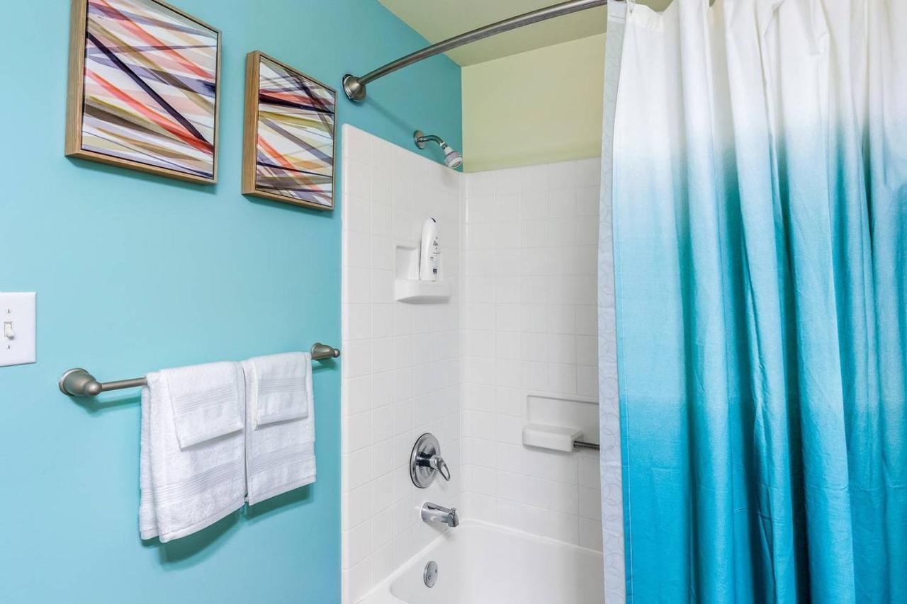 Apartamento Trifecta 2Br Free Parking Modern Superhost Durham Exterior foto