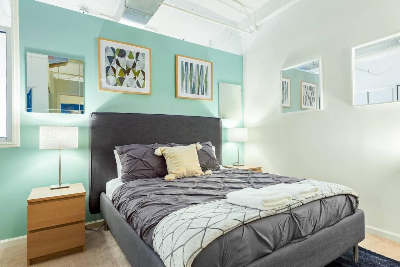 Apartamento Trifecta 2Br Free Parking Modern Superhost Durham Exterior foto